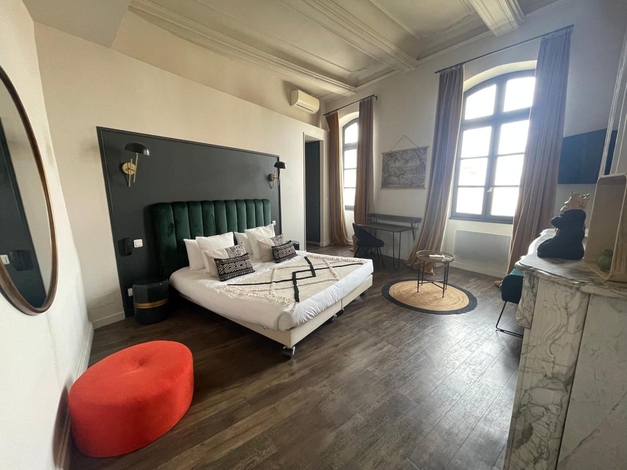 סן-פול-טרואה-שאטו Le Victoria Boutique Hotel מראה חיצוני תמונה
