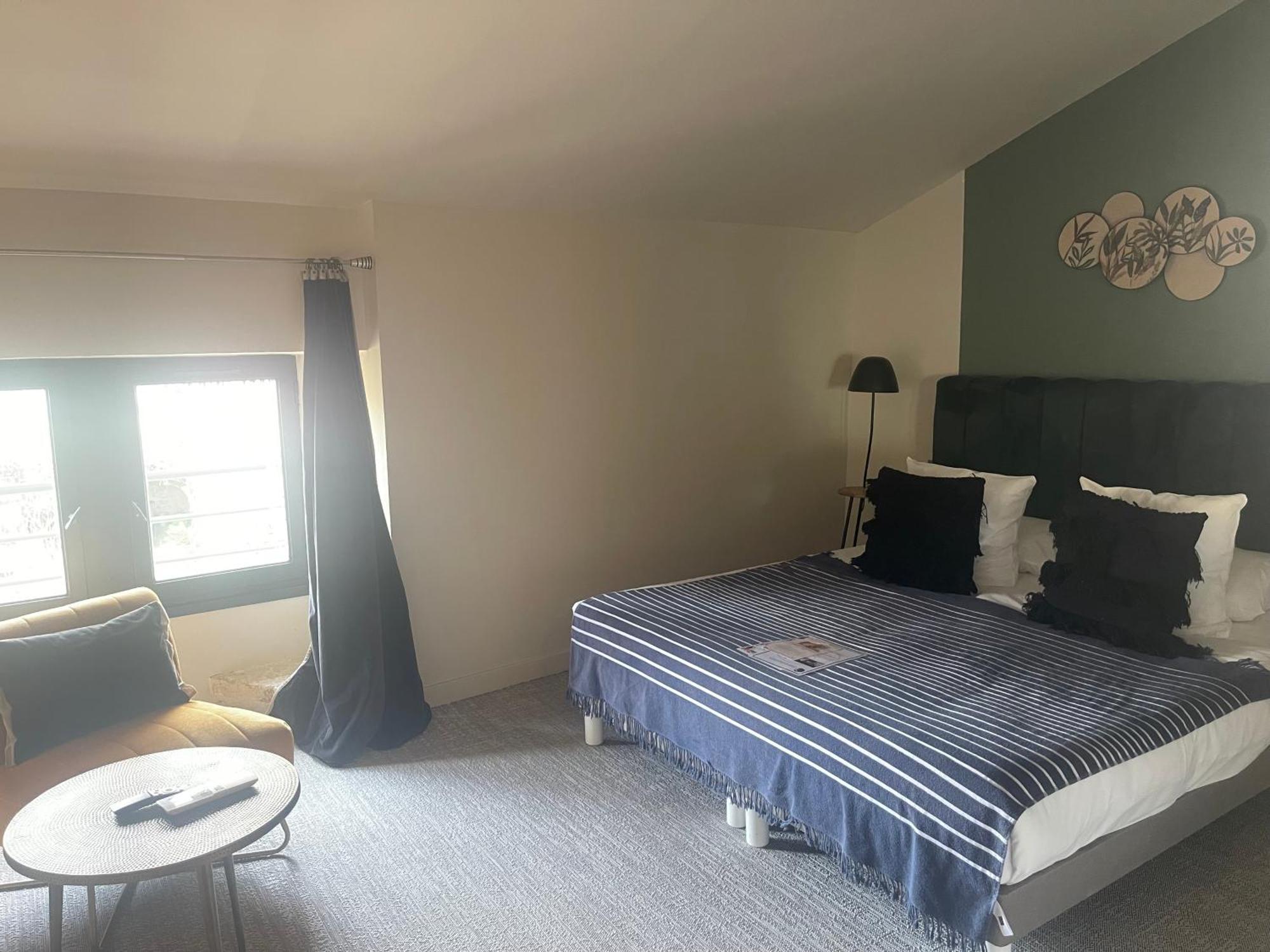 סן-פול-טרואה-שאטו Le Victoria Boutique Hotel מראה חיצוני תמונה
