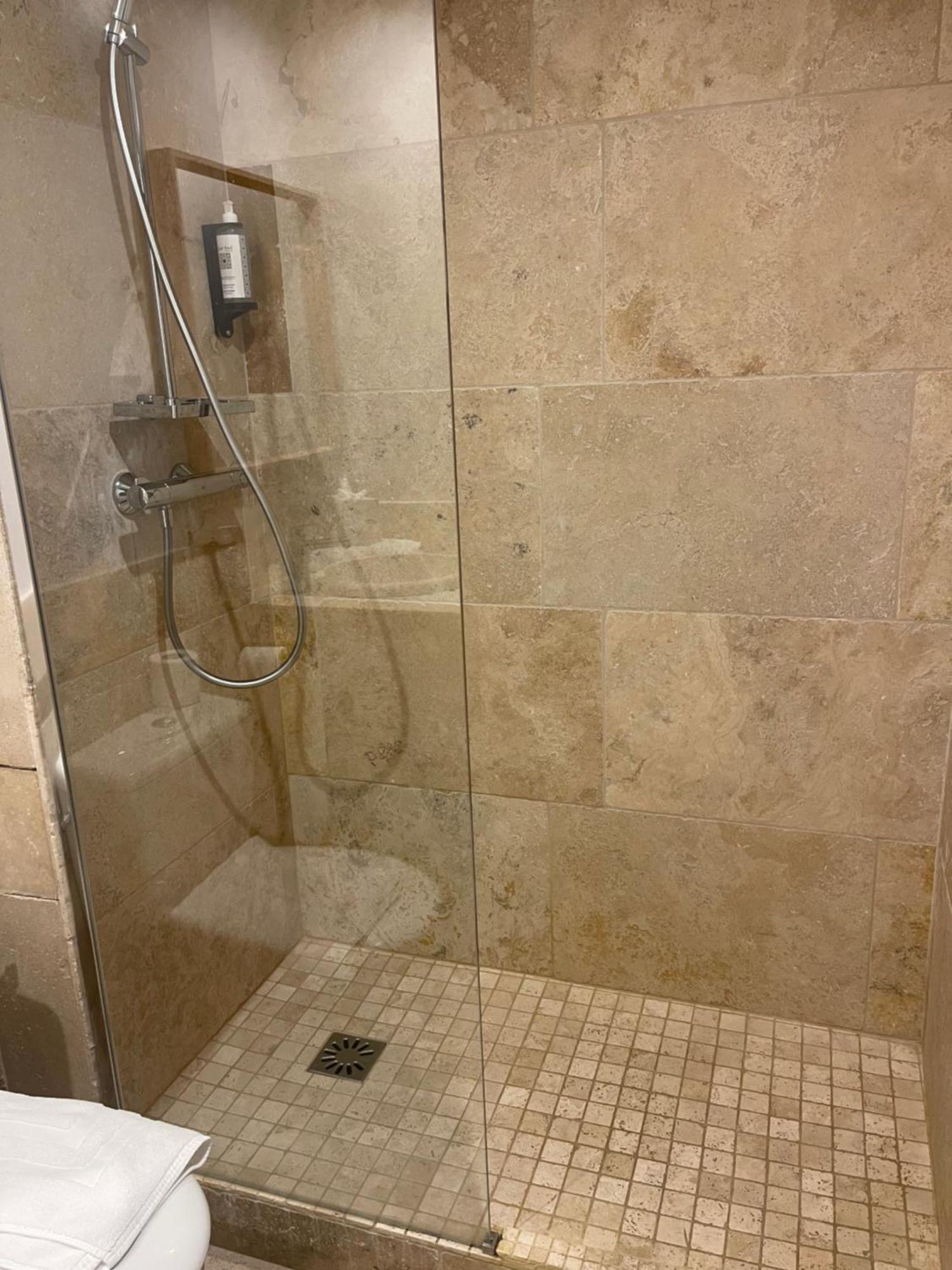 סן-פול-טרואה-שאטו Le Victoria Boutique Hotel מראה חיצוני תמונה