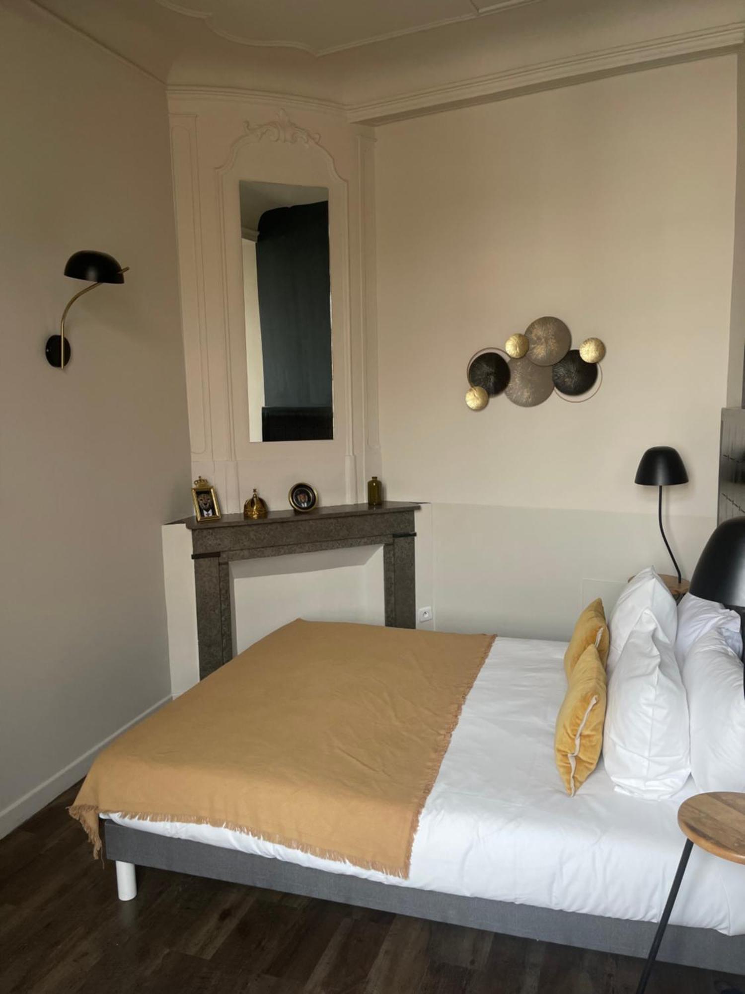 סן-פול-טרואה-שאטו Le Victoria Boutique Hotel מראה חיצוני תמונה