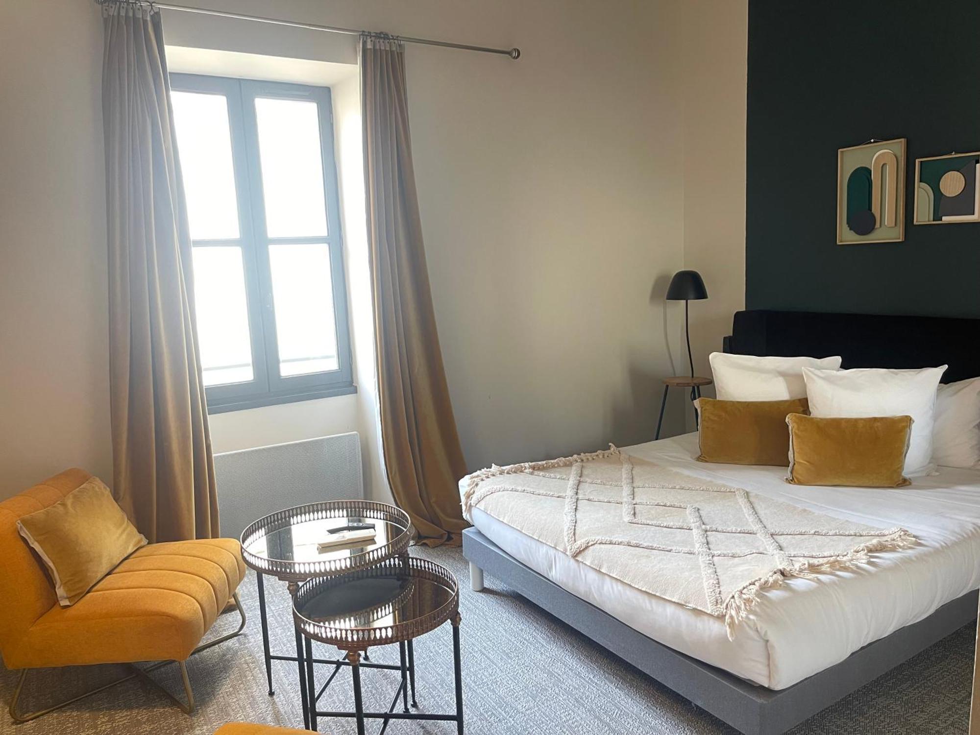 סן-פול-טרואה-שאטו Le Victoria Boutique Hotel מראה חיצוני תמונה